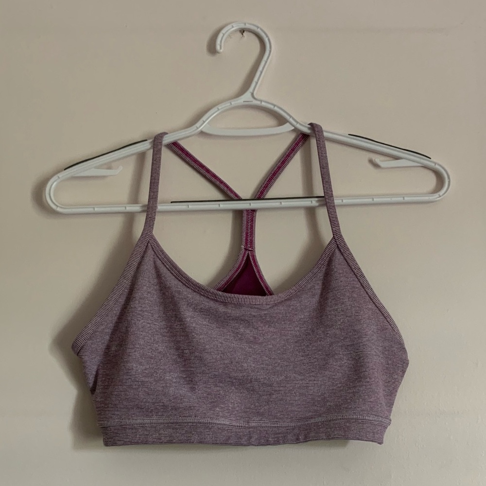 Lululemon flow y back sports bra